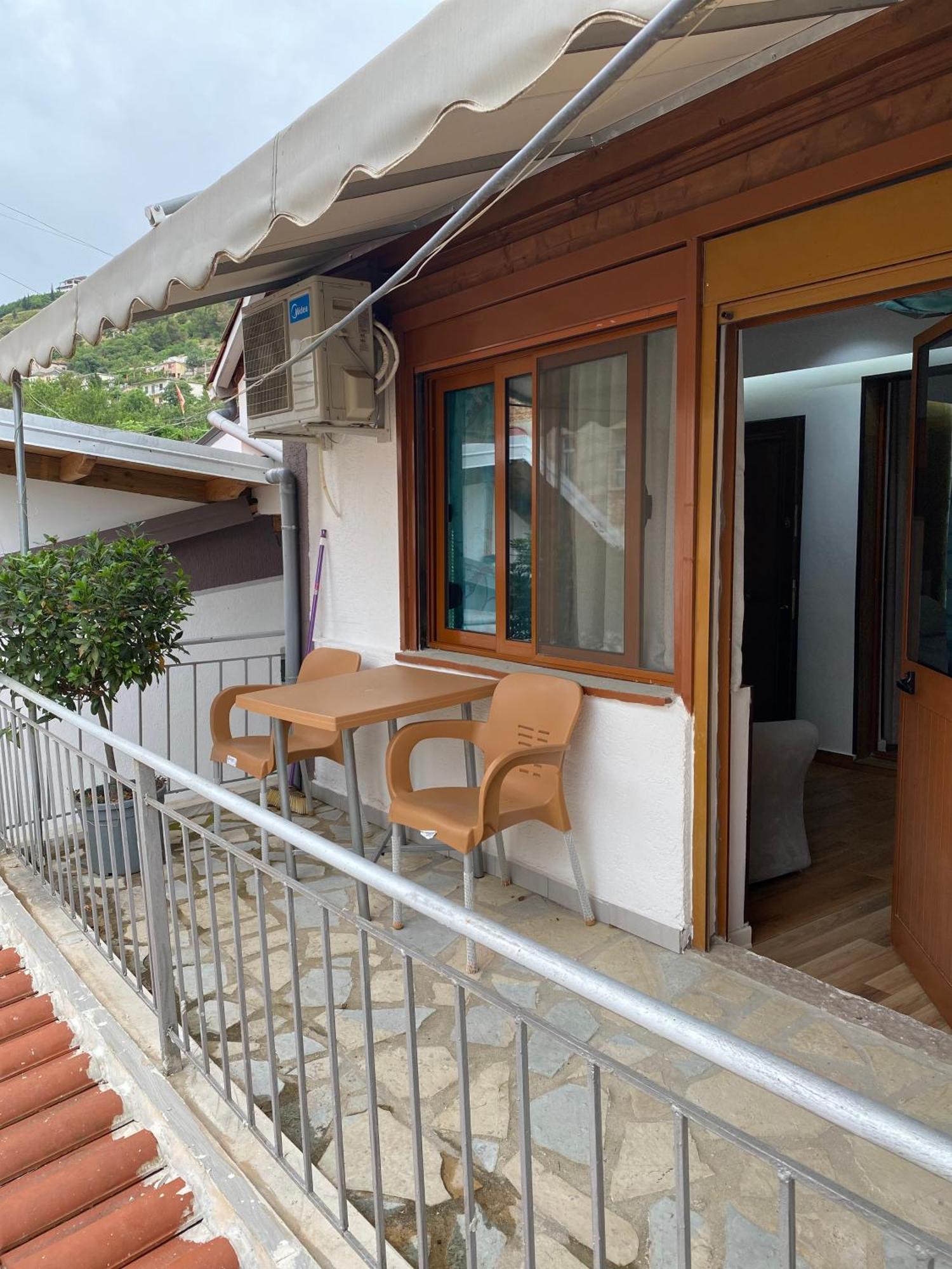 Vila Katalea Gjirokaster Exterior photo